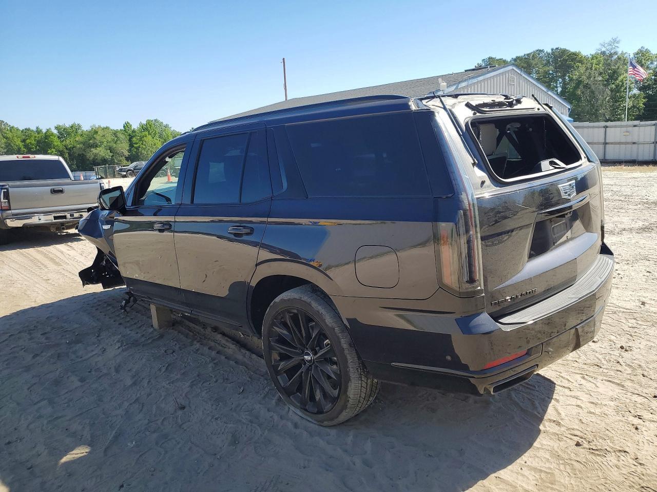 2025 Cadillac Escalade Sport Platinum - Фото 2