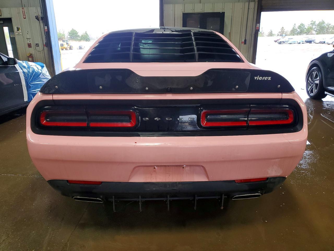 2019 Dodge Challenger Sxt - Image 6
