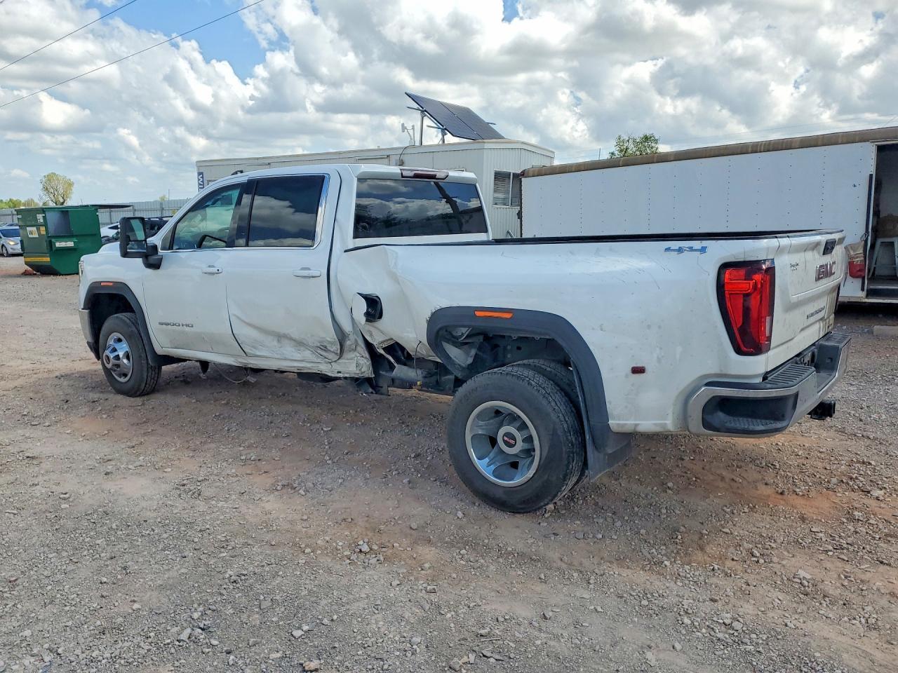 2023 GMC Sierra K3500 Sle - Image 2