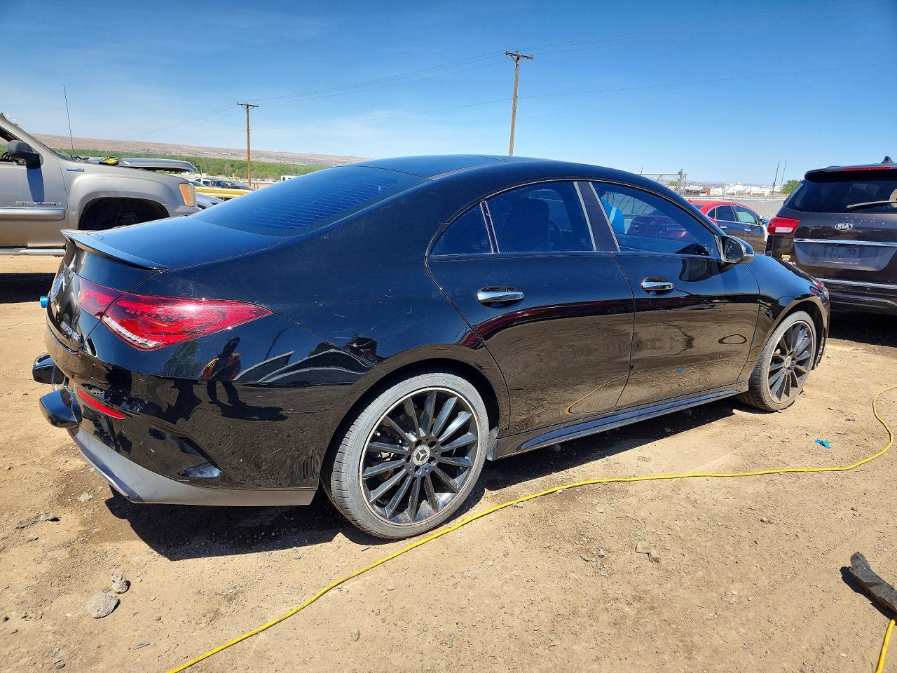 2022 Mercedes-Benz Cla 250 - Фото 3