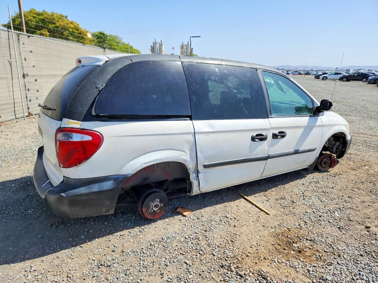 2005 Dodge Caravan Se - Image 3