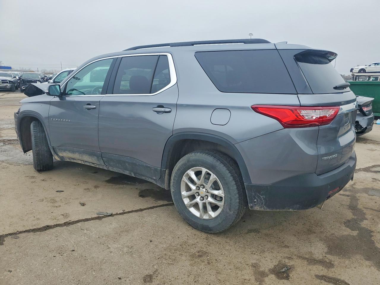2020 Chevrolet Traverse Lt - Фото 2
