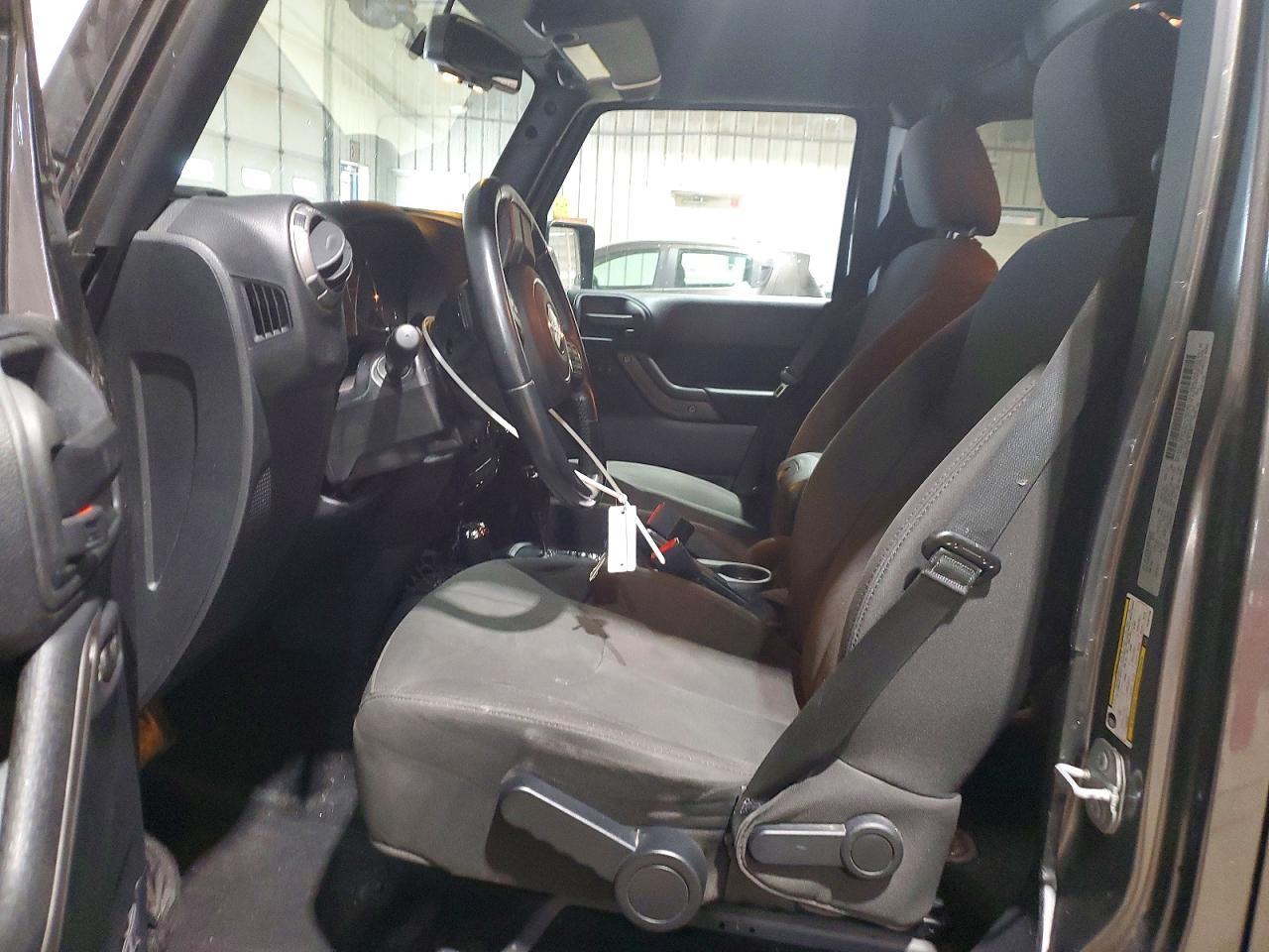 2016 Jeep Wrangler Unlimited Sport - Фото 7