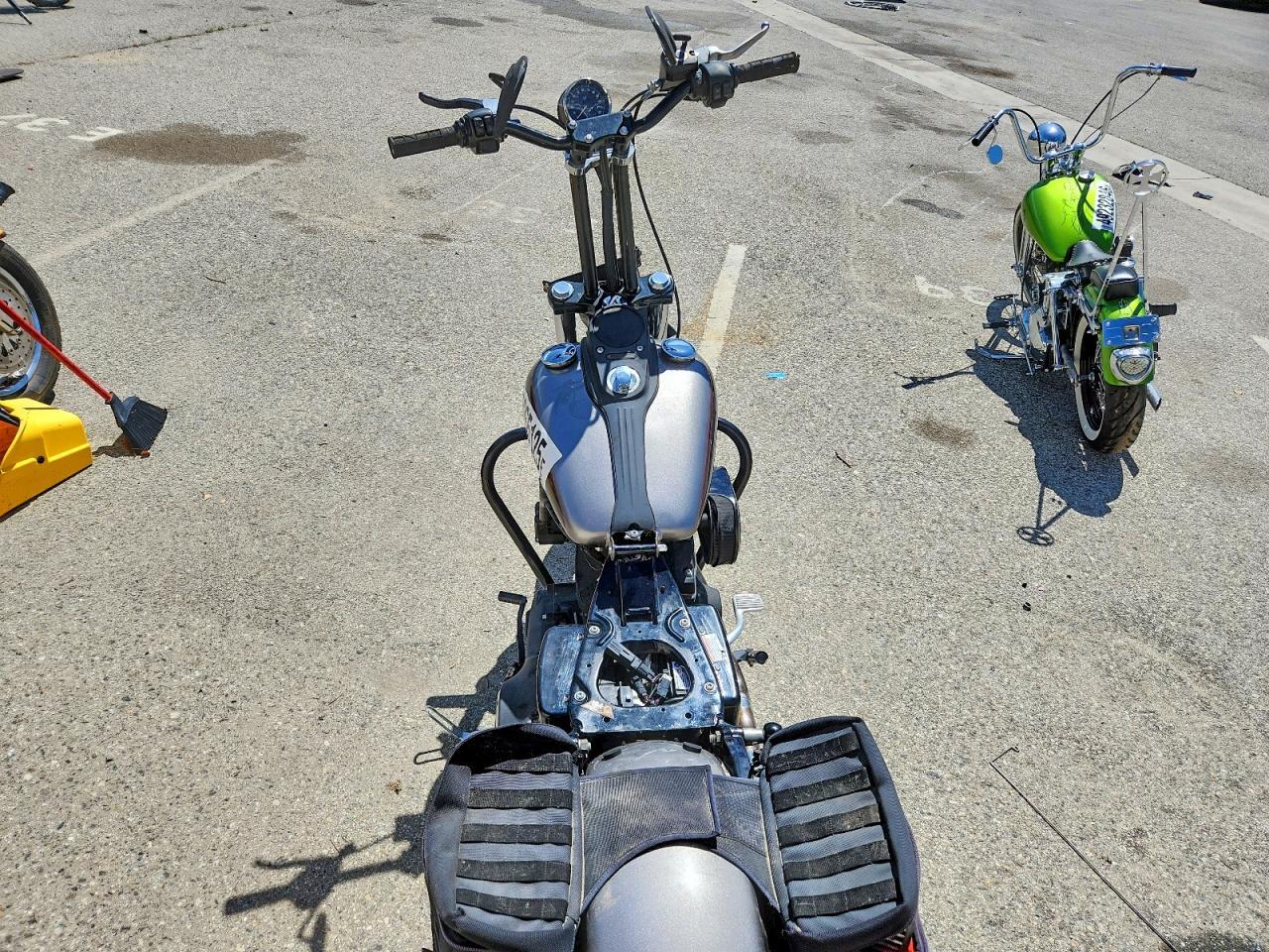 2016 Harley-Davidson Fxdb Dyna Street Bob - Фото 6