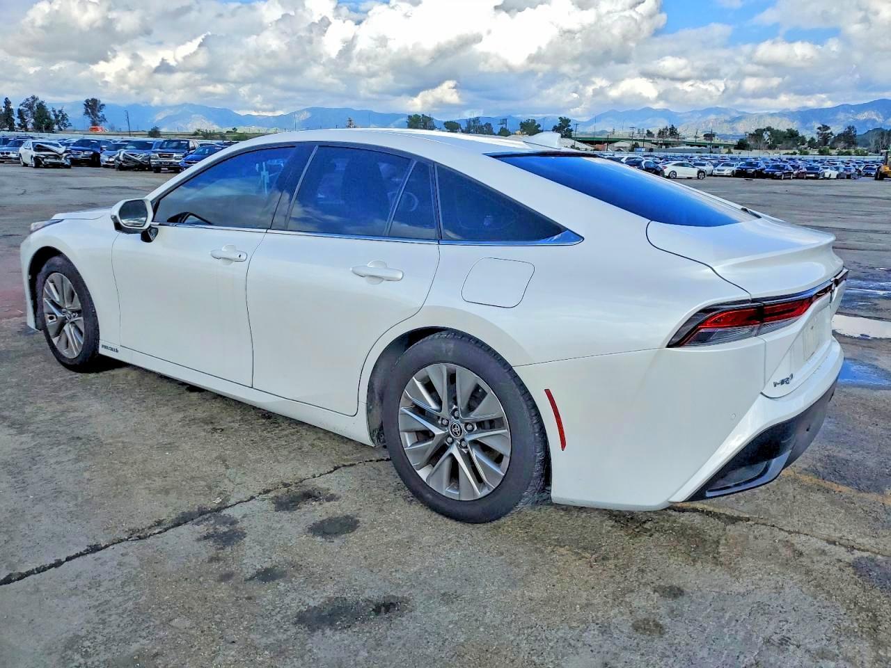 2023 Toyota Mirai Xle - Фото 2