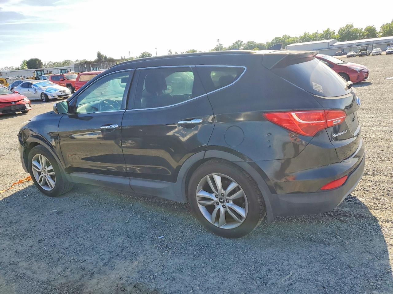2014 Hyundai Santa Fe Sport 2.0T - Image 2
