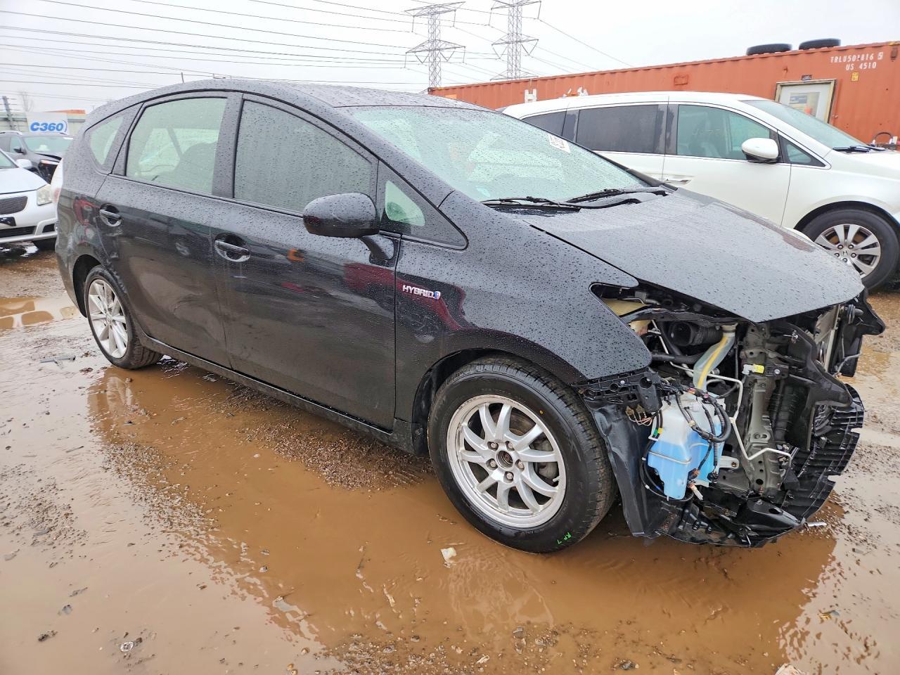 2012 Toyota Prius V Five - Image 4