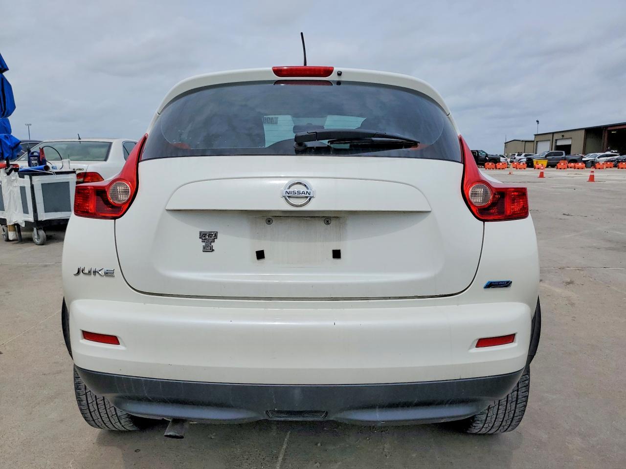 2013 Nissan Juke S - Фото 6