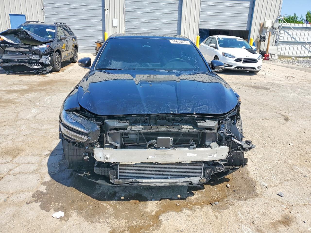 2023 Genesis G70 Base - Image 5