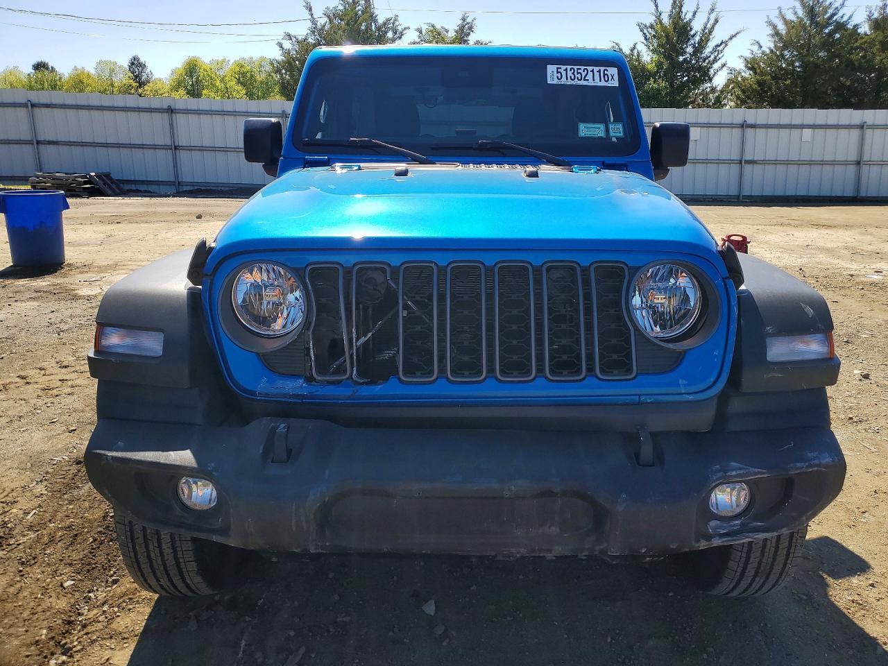 2025 Jeep Wrangler Sport - Image 5