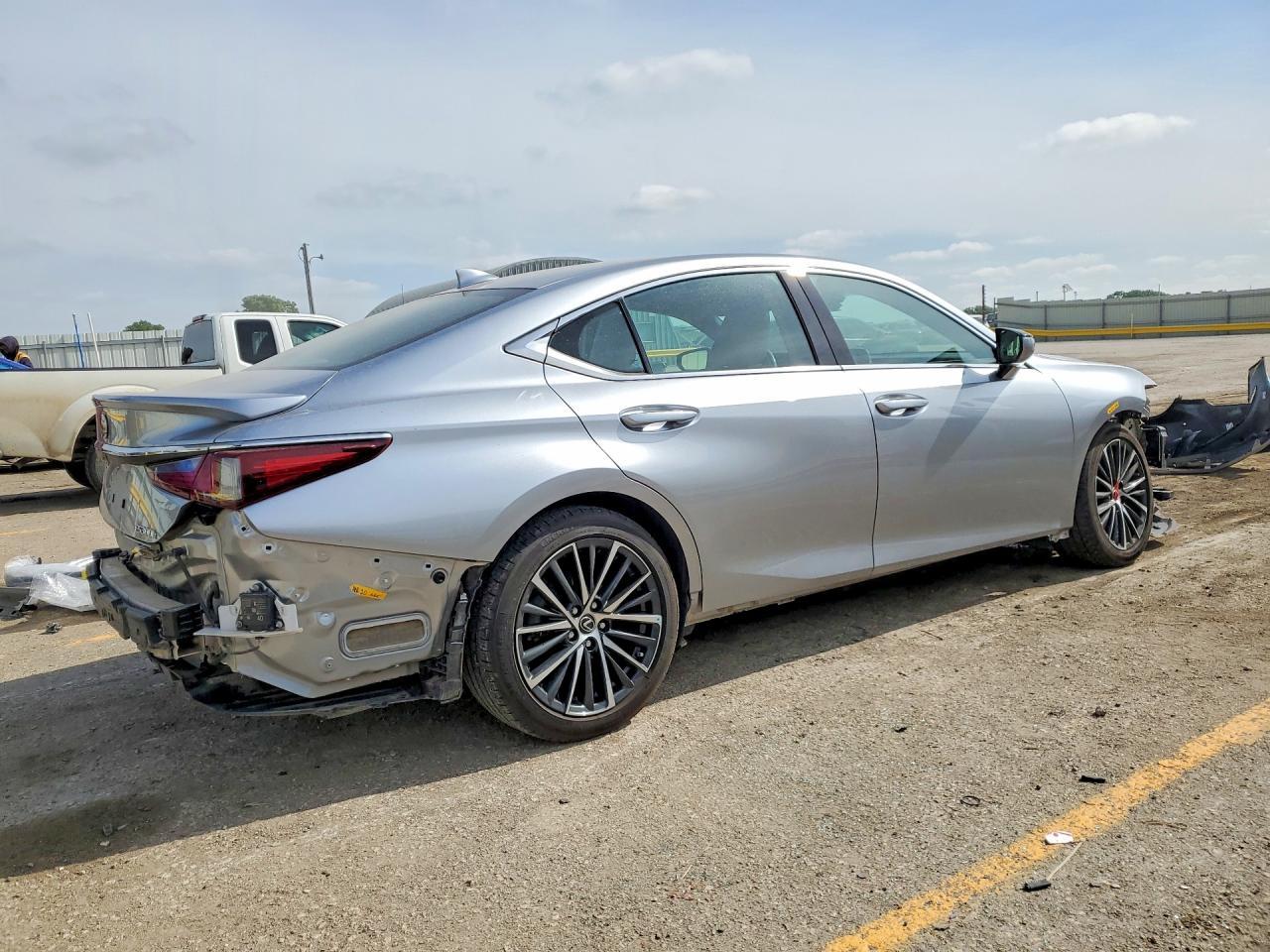 2024 Lexus Es 300H Base - Фото 3