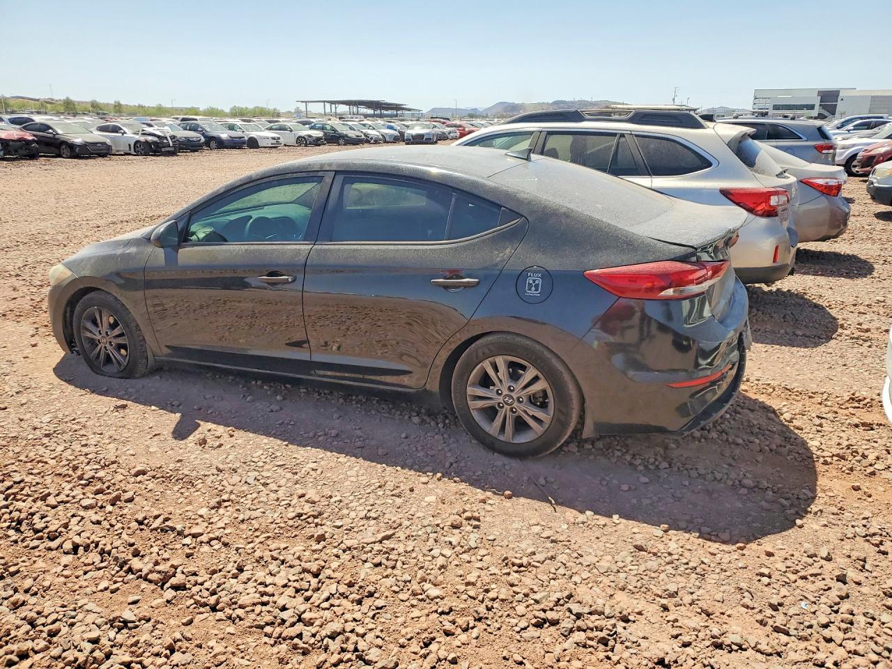 2018 Hyundai Elantra Sel - Image 2