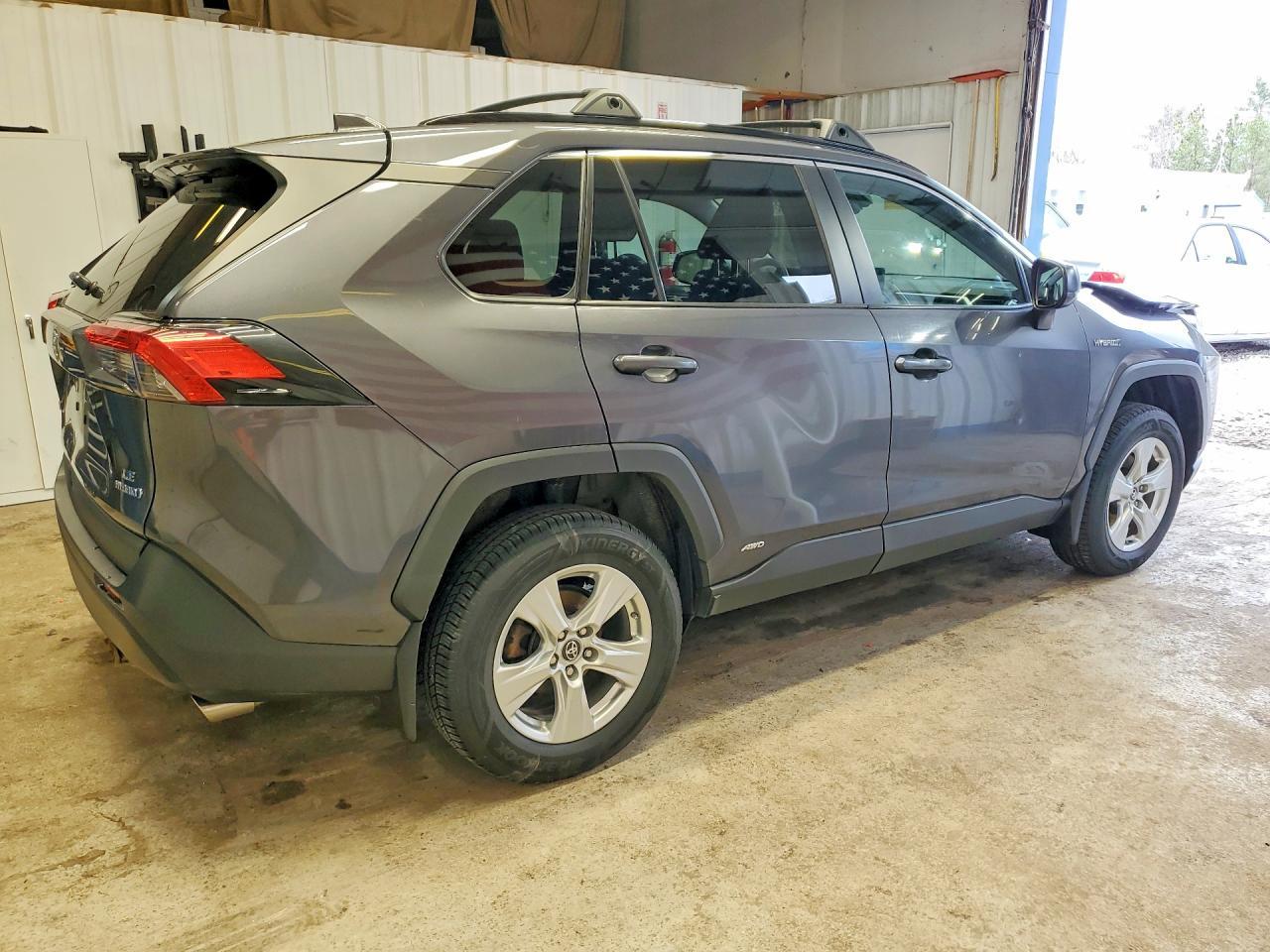 2019 Toyota Rav4 Hybrid Le - Фото 3
