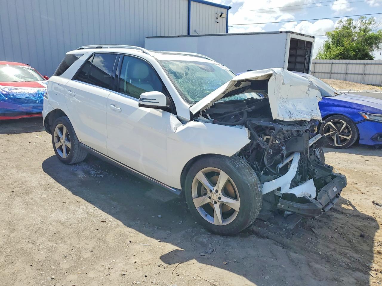 2016 Mercedes-Benz Gle 350 4Matic - Фото 4