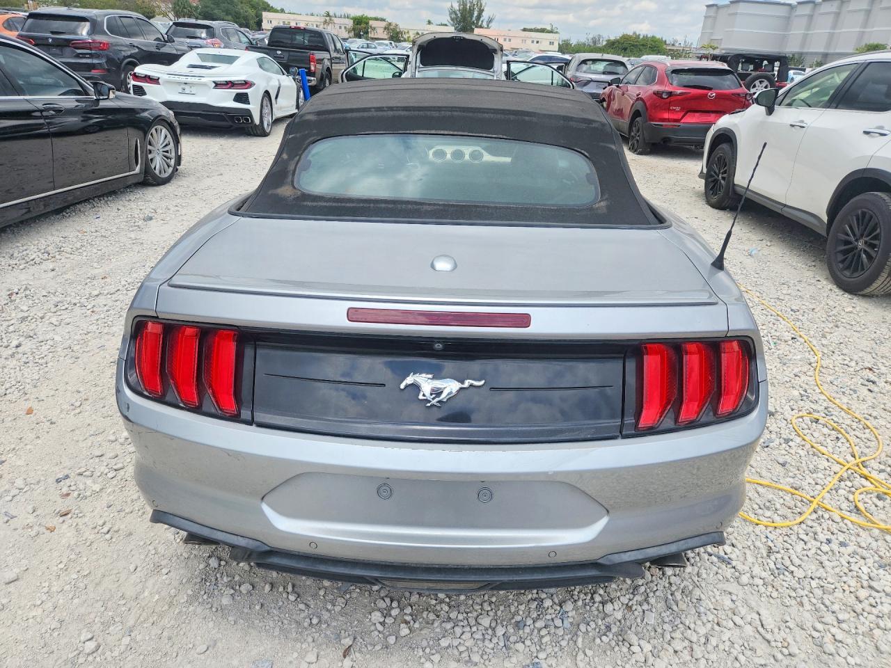 2020 Ford Mustang - Фото 6