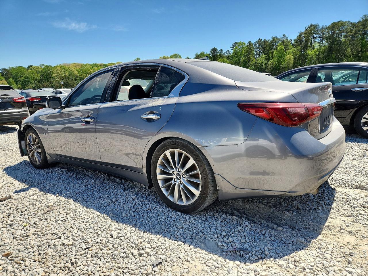 2019 Infiniti Q50 3.0T Luxe - Image 2