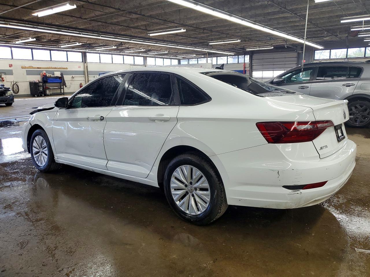 2020 Volkswagen Jetta S - Фото 2