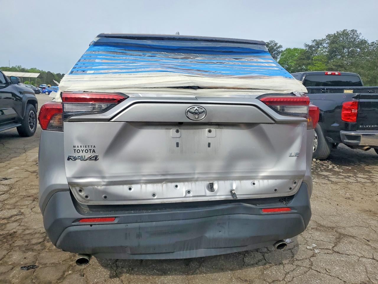 2021 Toyota Rav4 Le - Фото 6