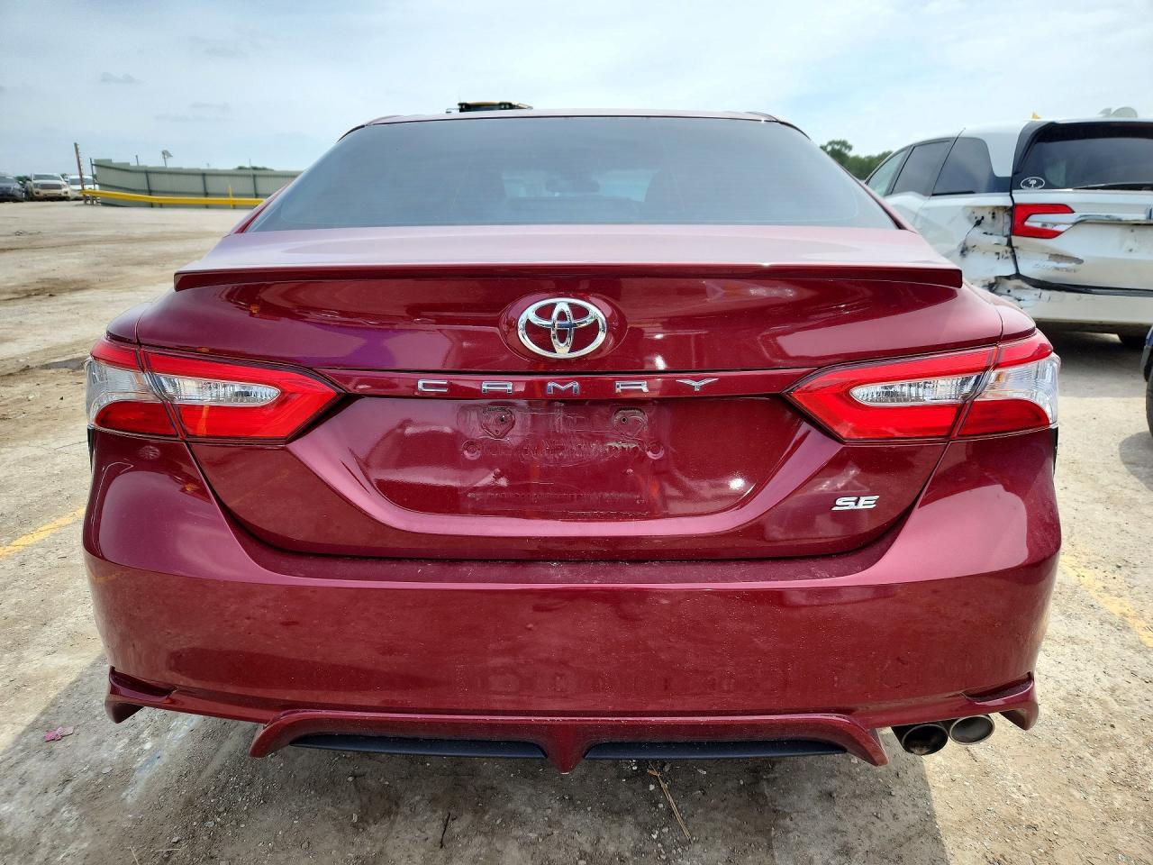 2018 Toyota Camry Se - Фото 6