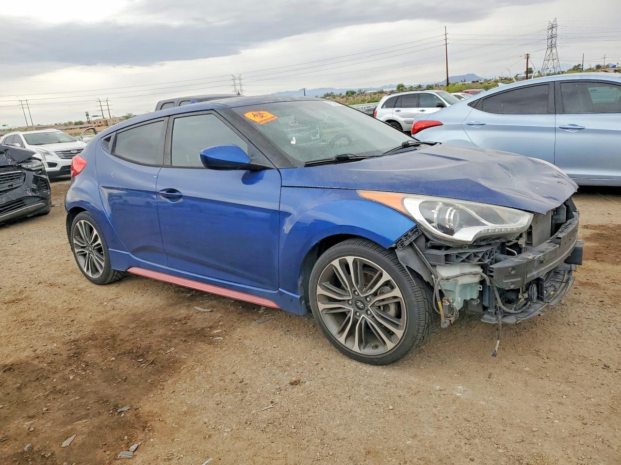 2016 Hyundai Veloster Turbo R-Spec - Фото 4