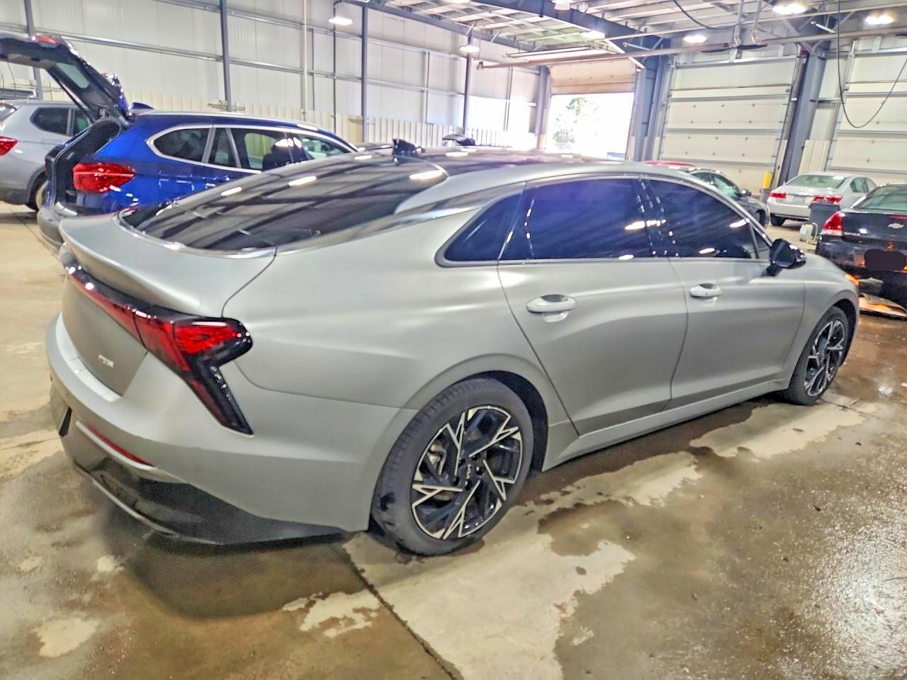 2025 Kia K5 Gt Line - Фото 3