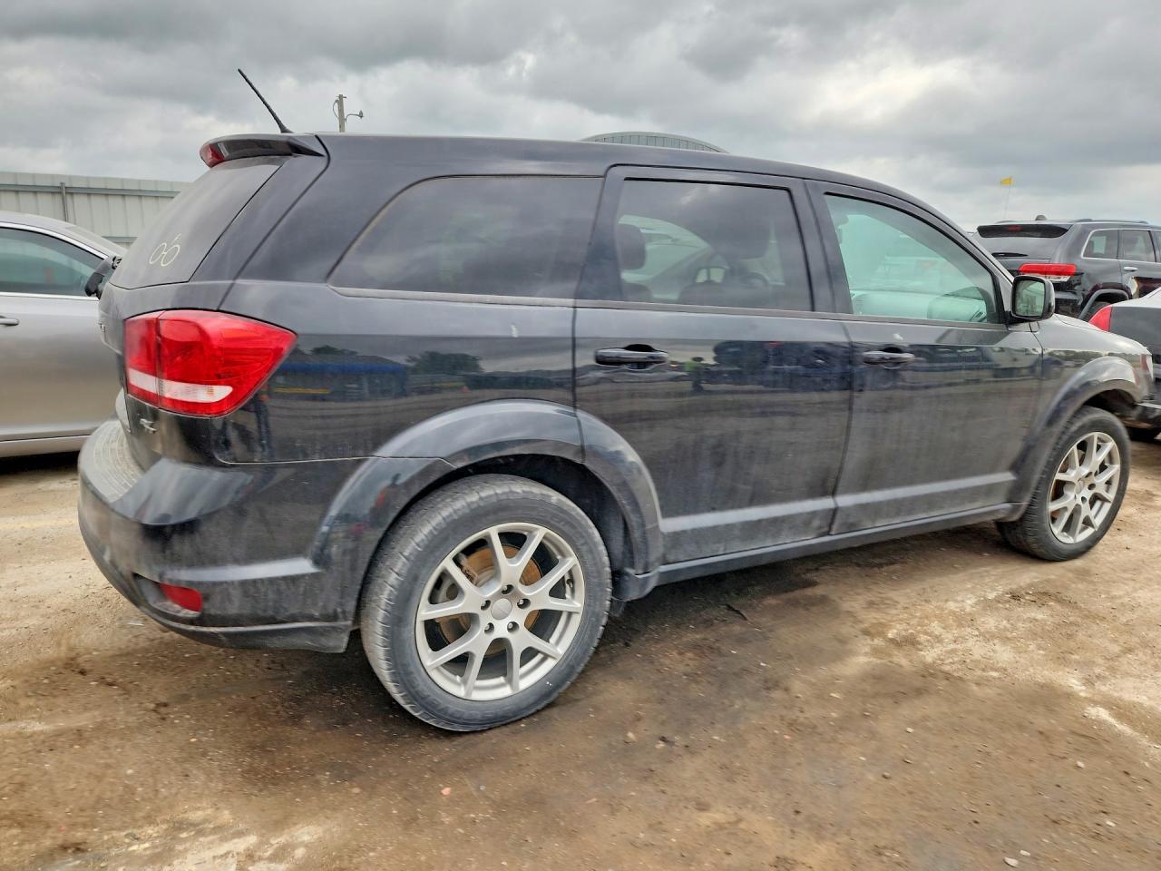 2015 Dodge Journey - Image 3