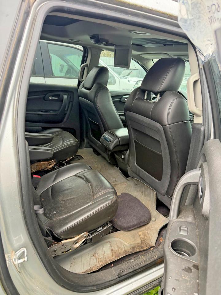 2010 Chevrolet Traverse Lt - Фото 6