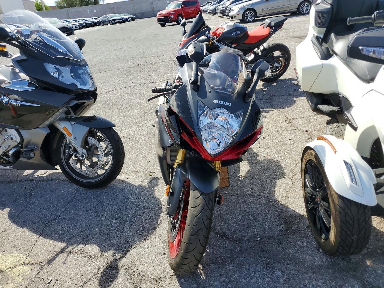2026 Suzuki Gsx-R750 - Фото 2
