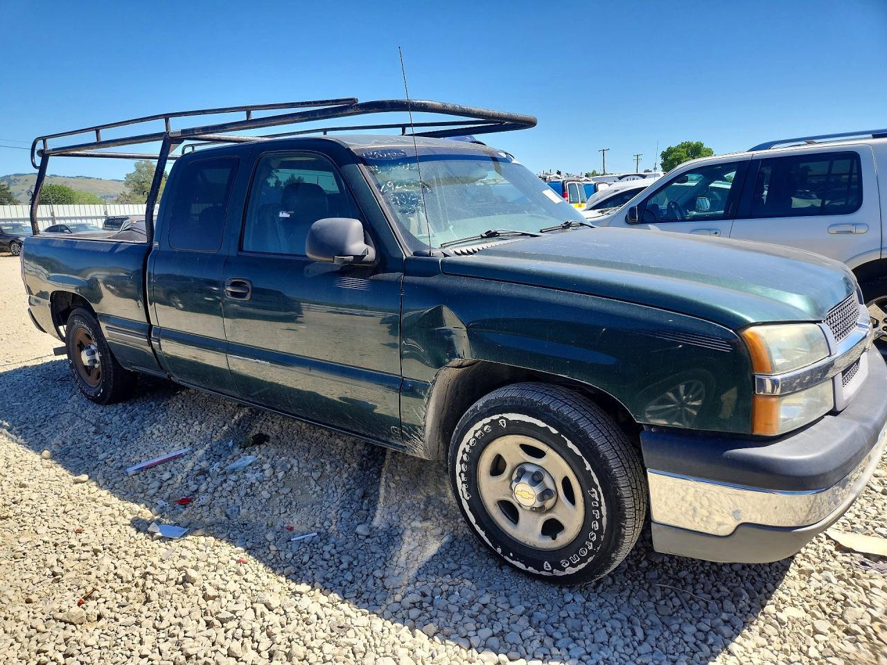 2003 Chevrolet Silverado C1500 - Image 4