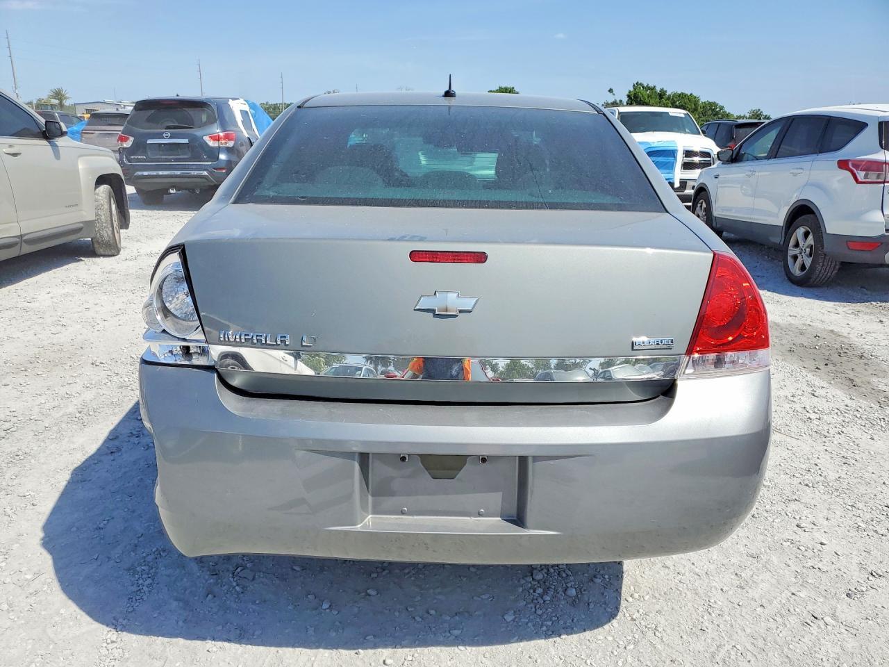 2008 Chevrolet Impala Lt - Image 6