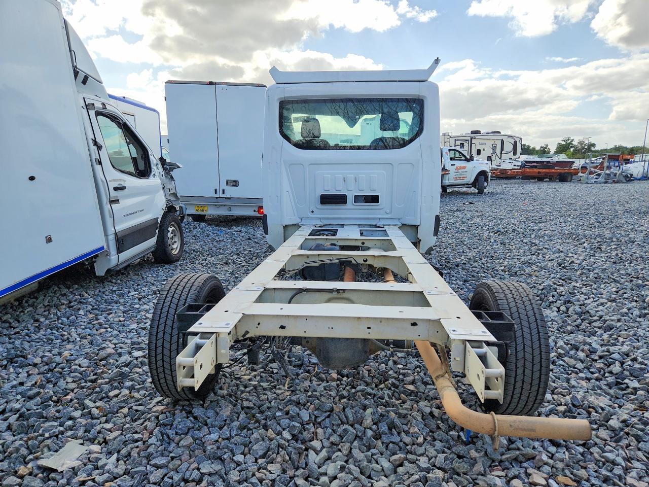 2021 Ford Transit Truck Cab And Chassis - Image 6