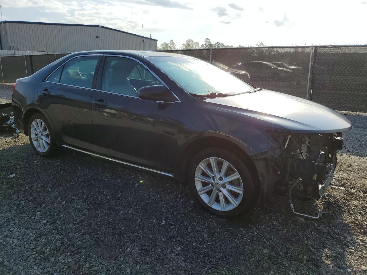 2014 Toyota Camry Xle - Фото 4