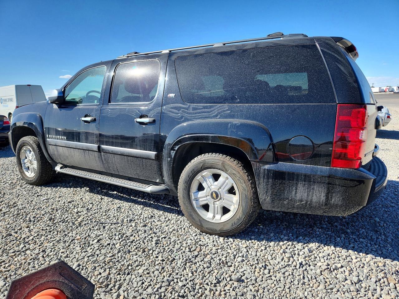 2008 Chevrolet Suburban K1500 Ls - Фото 2