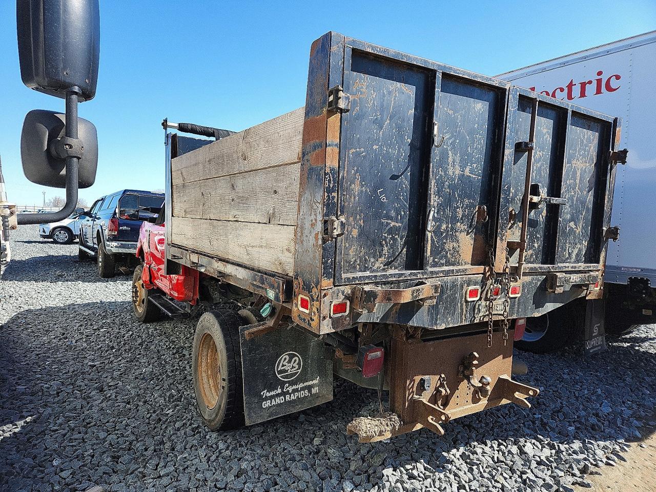 2019 Ford F550 Super Duty - Image 2