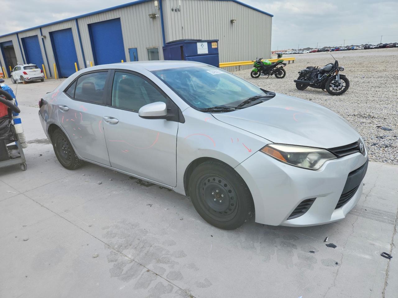 2016 Toyota Corolla Le - Image 4