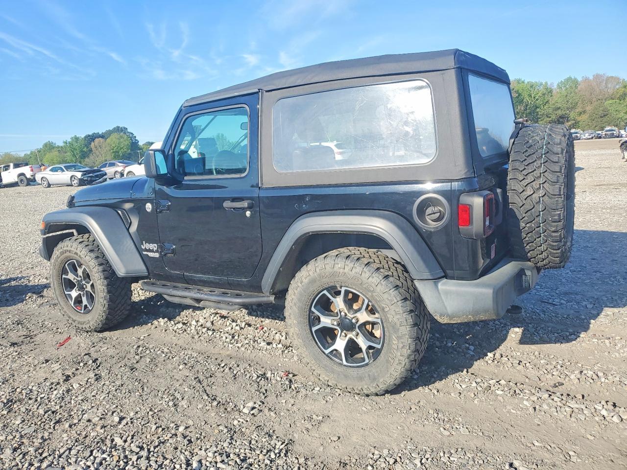 2020 Jeep Wrangler Sport - Фото 2