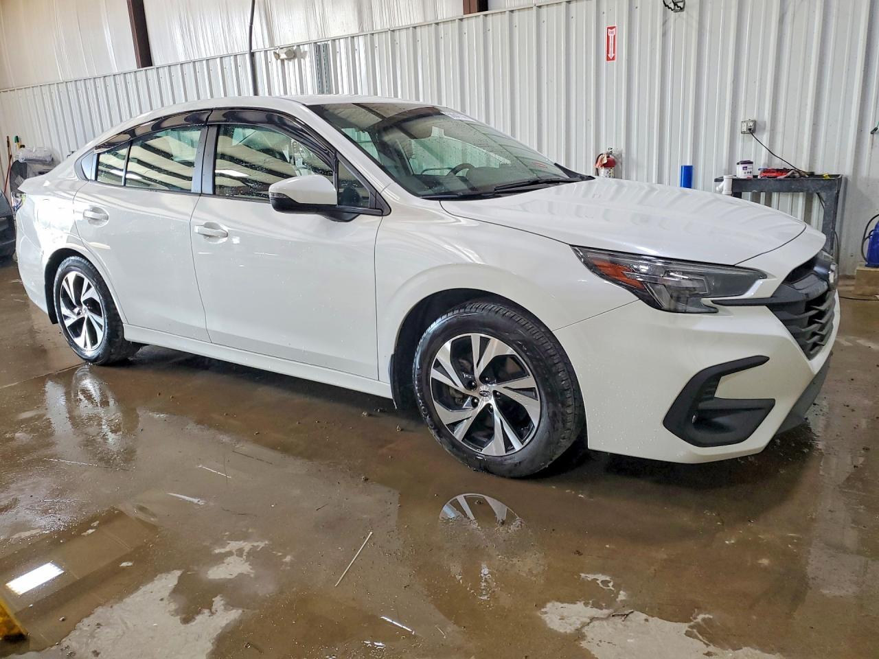 2025 Subaru Legacy Premium - Фото 4