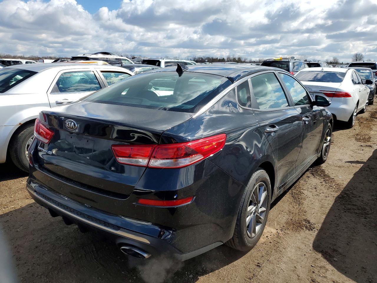 2020 Kia Optima Lx - Image 3