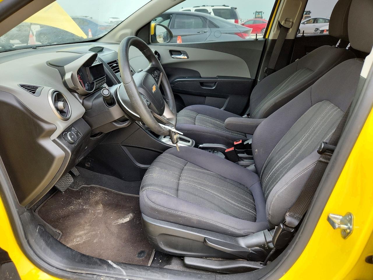 2015 Chevrolet Sonic Lt - Фото 7
