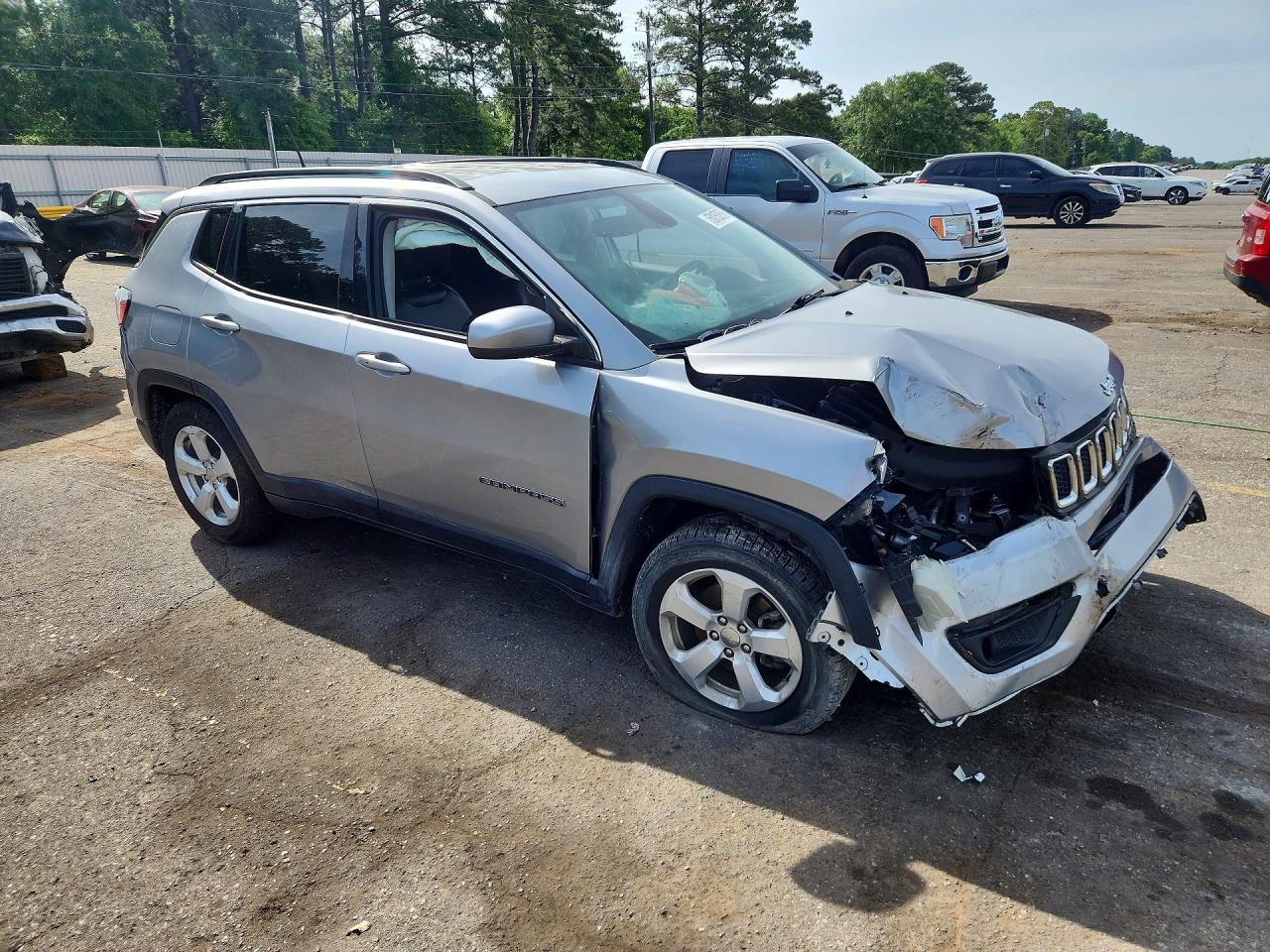 2019 Jeep Compass Latitude - Фото 4