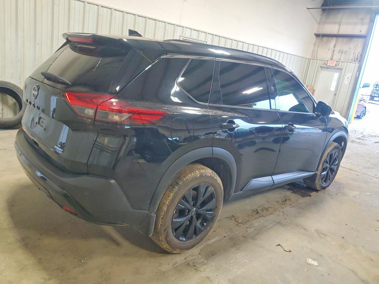 2023 Nissan Rogue Sv - Фото 3