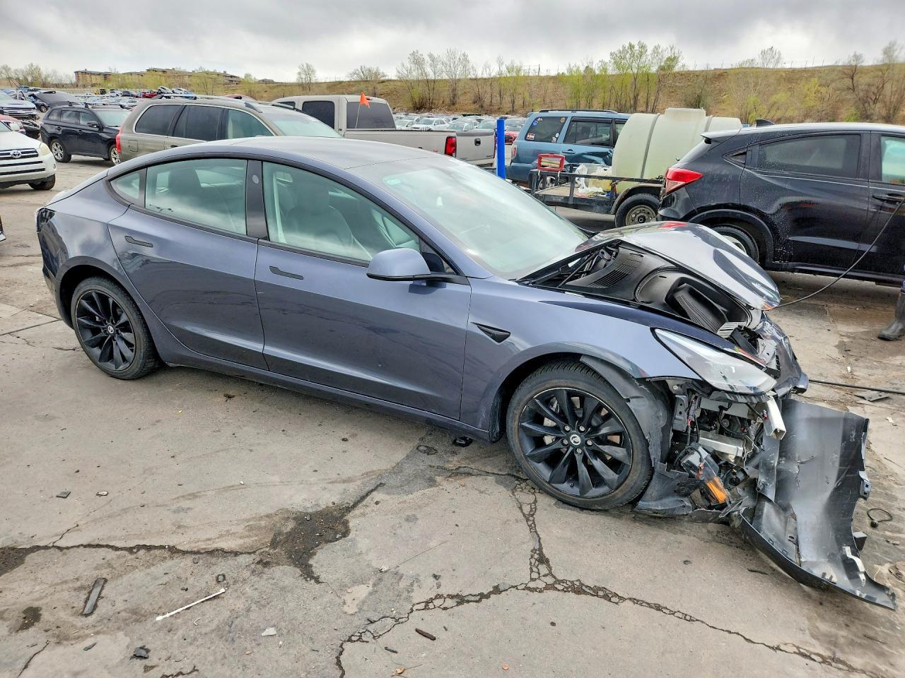 2022 Tesla Model 3 - Image 4