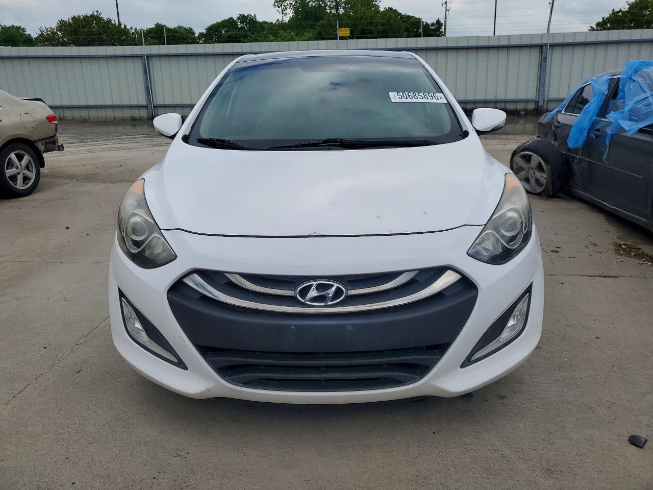 2013 Hyundai Elantra Gt Base - Image 5