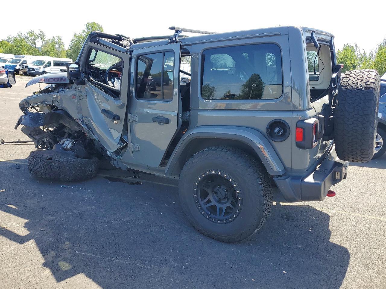 2022 Jeep Wrangler Unlimited Rubicon - Фото 2
