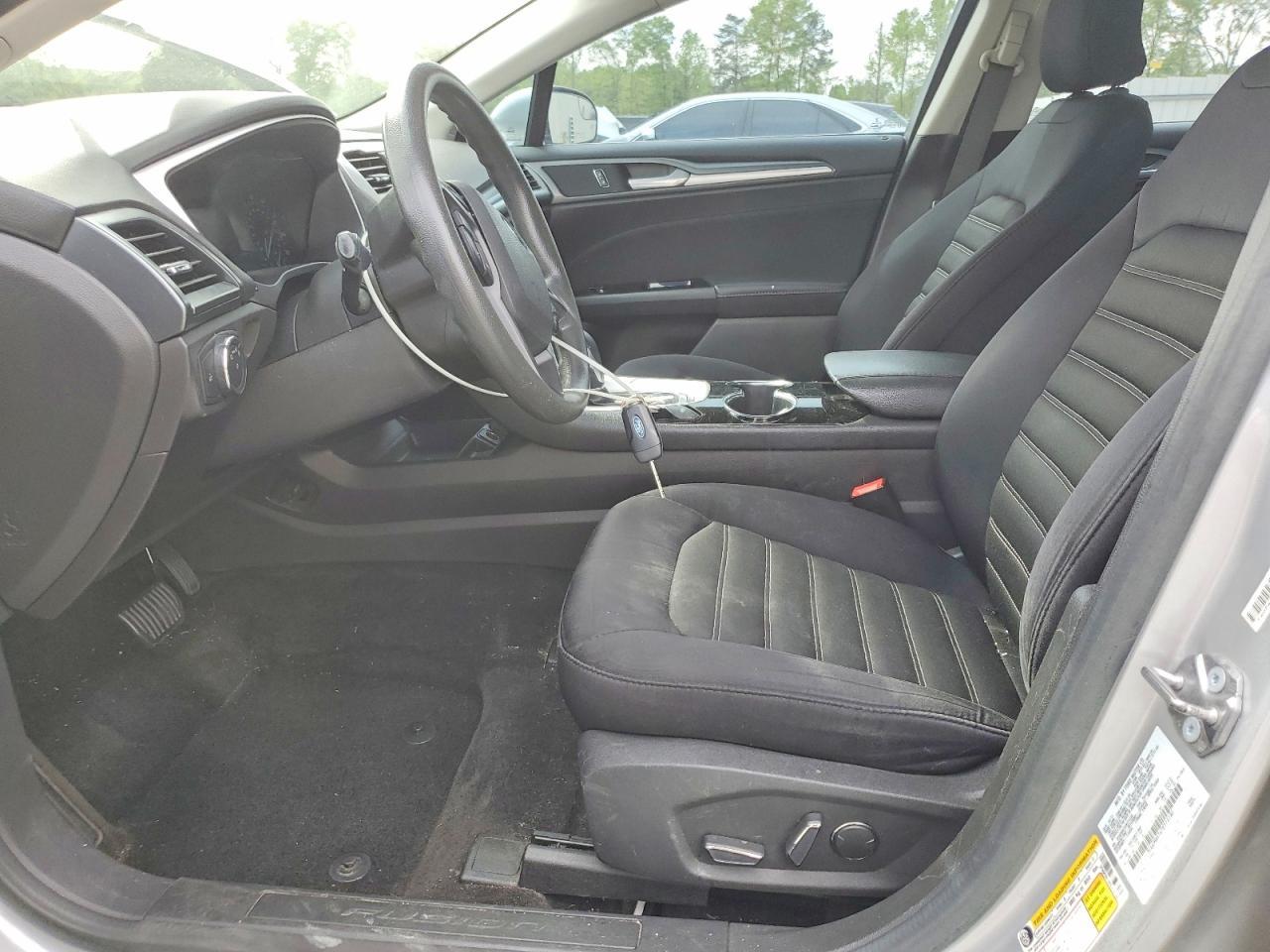 2015 Ford Fusion Se - Фото 7