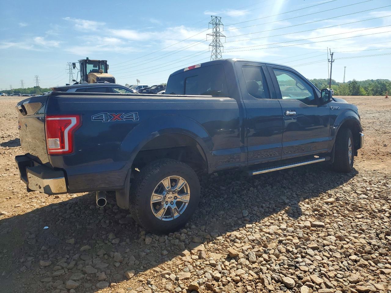 2017 Ford F150 Super Cab - Image 3