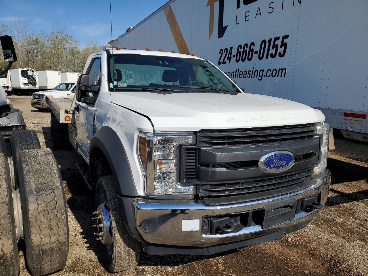 2019 Ford F550 Super Duty - Фото 4