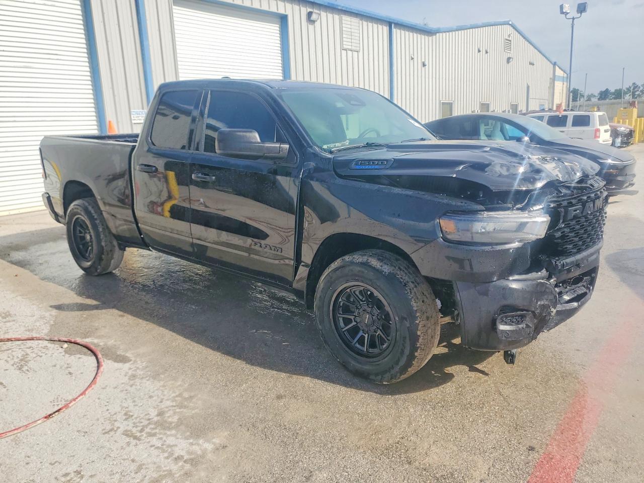 2025 Ram 1500 Tradesman - Image 4