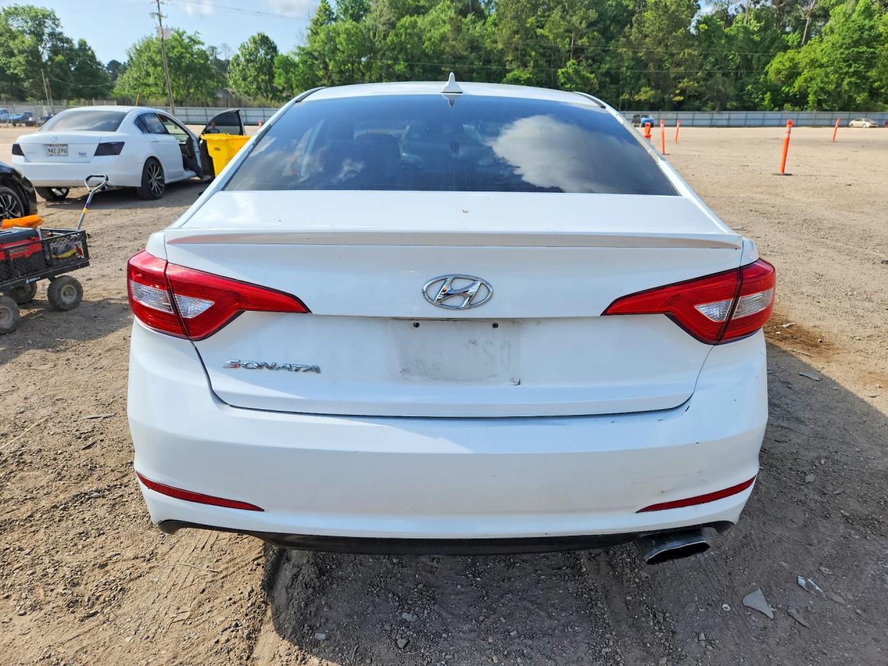 2017 Hyundai Sonata Se - Image 6