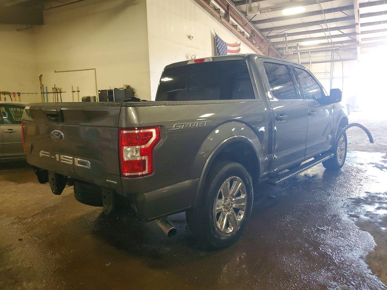 2018 Ford F150 - Фото 3